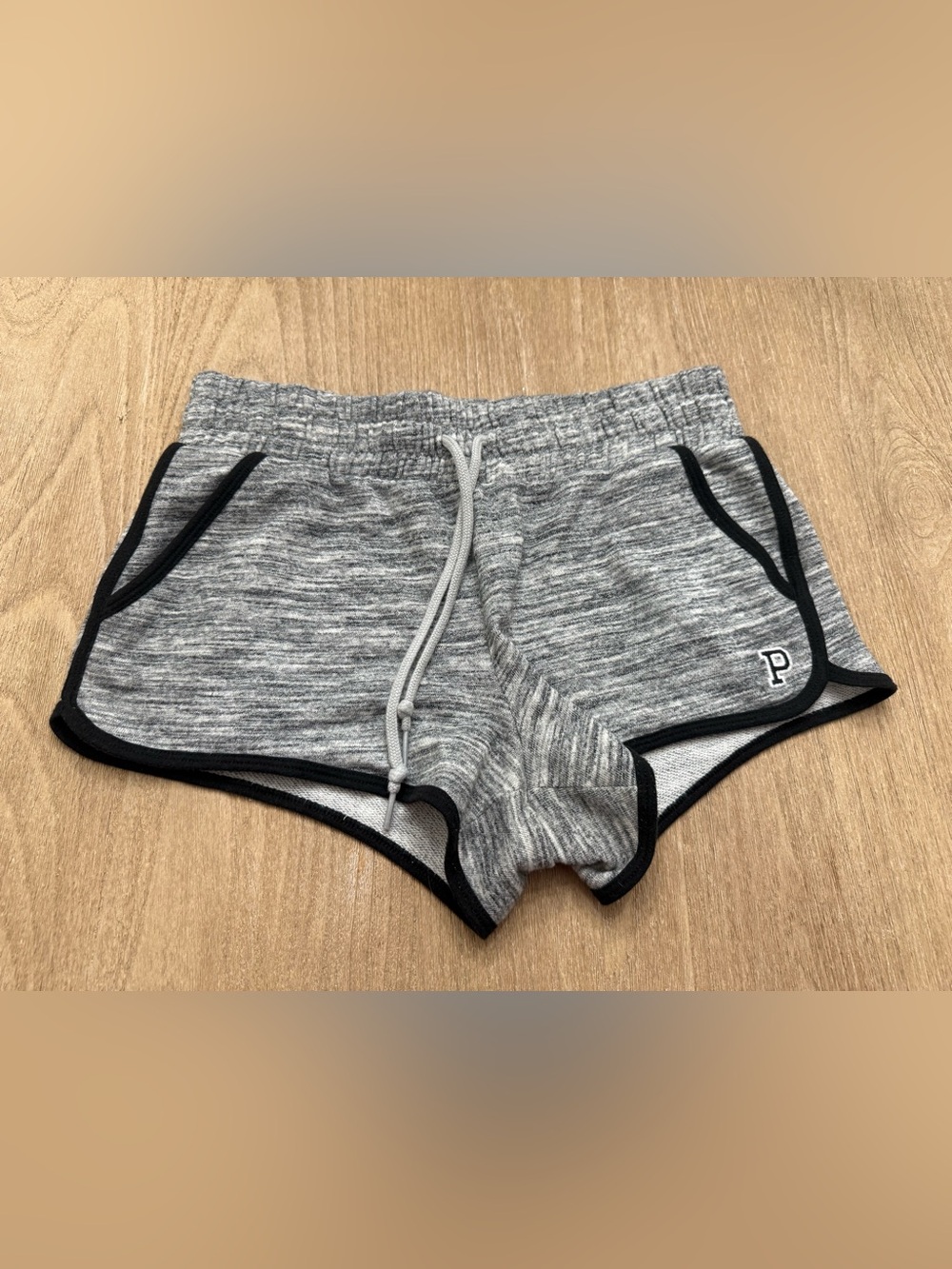 PINK Victoria's Secret Athletic Shorts Gray Drawstring Pockets size Small